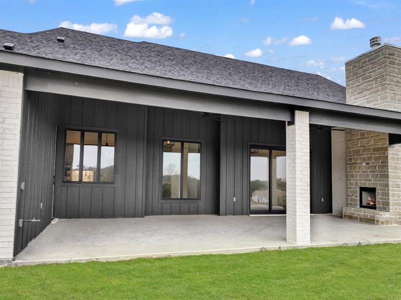 With wood burning Fireplace