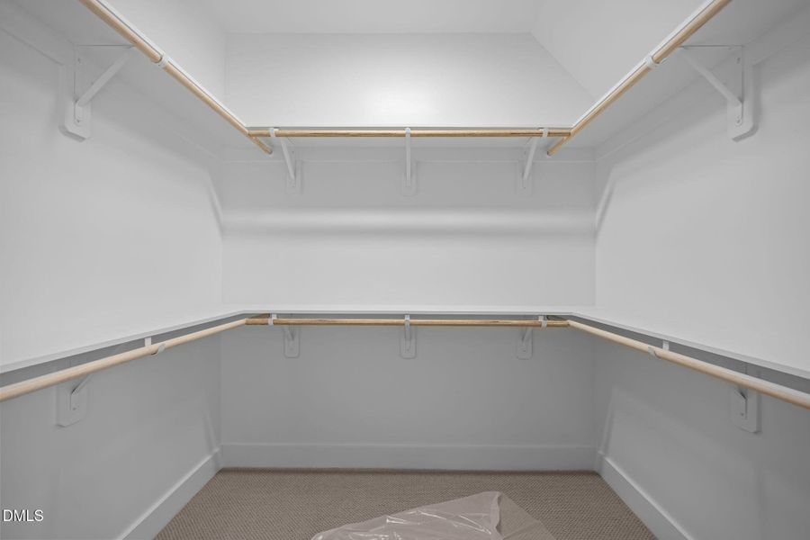 35-web-or-mls-2N6A5568 35-web-or-mls-2N6A5568