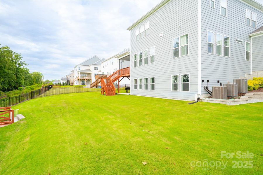 Image 32 of a home in . Image 32 of a home in .