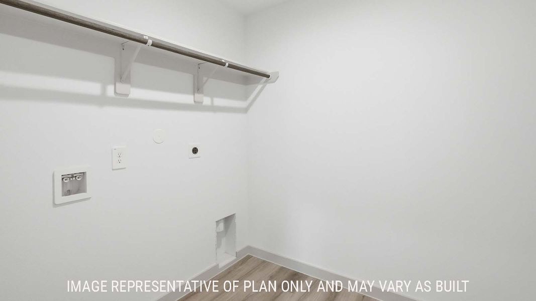 Spacious, unfurnished interior of a new home in Reserve at Mallard Lakes, Orange (Image 30).