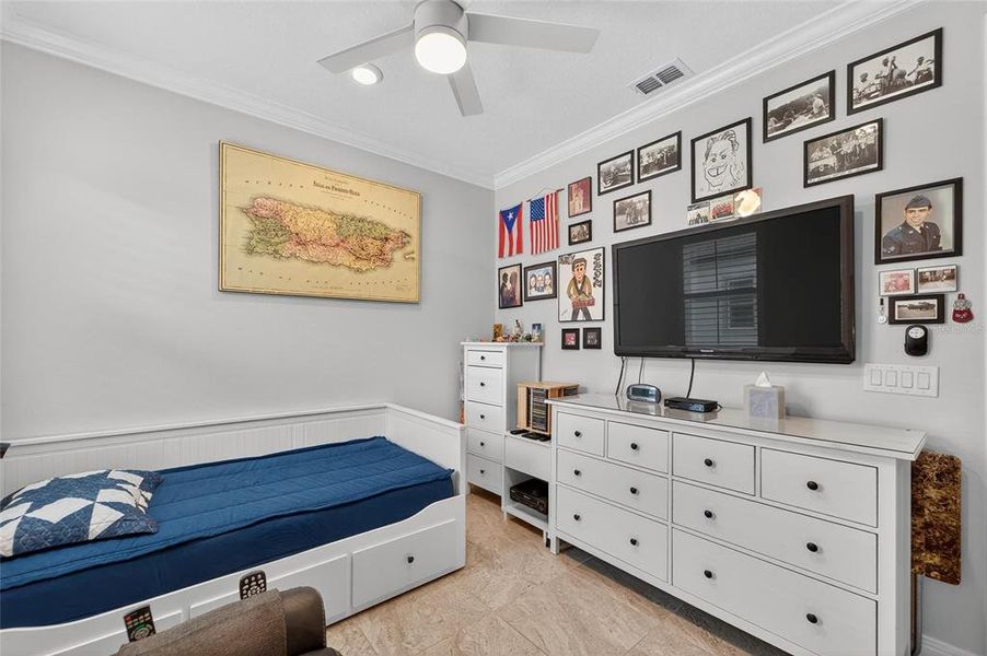 Furnished interior view inside a new home in , Land O' Lakes (Image 34).