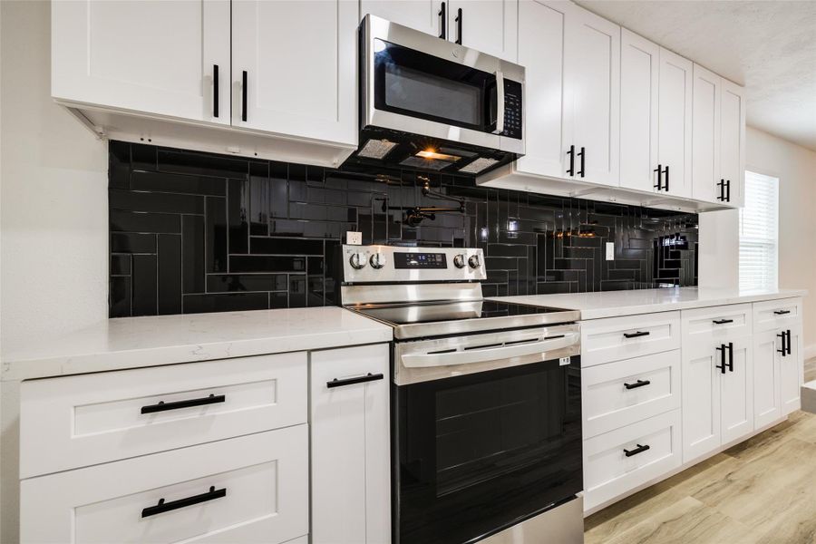Furnished interior view inside a new home in , Cleveland (Image 6).