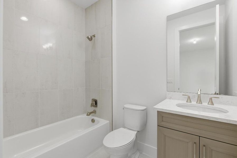 CCCA701D-D969-417B-9C5A-1ACCEB0E8059