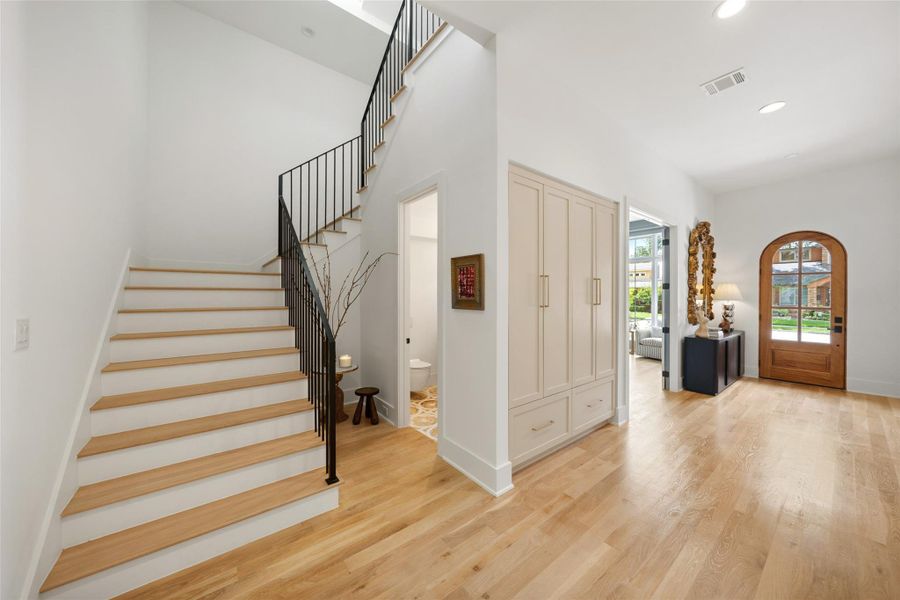 Spacious, unfurnished interior of a new home in , Houston (Image 17). Spacious, unfurnished interior of a new home in , Houston (Image 17).