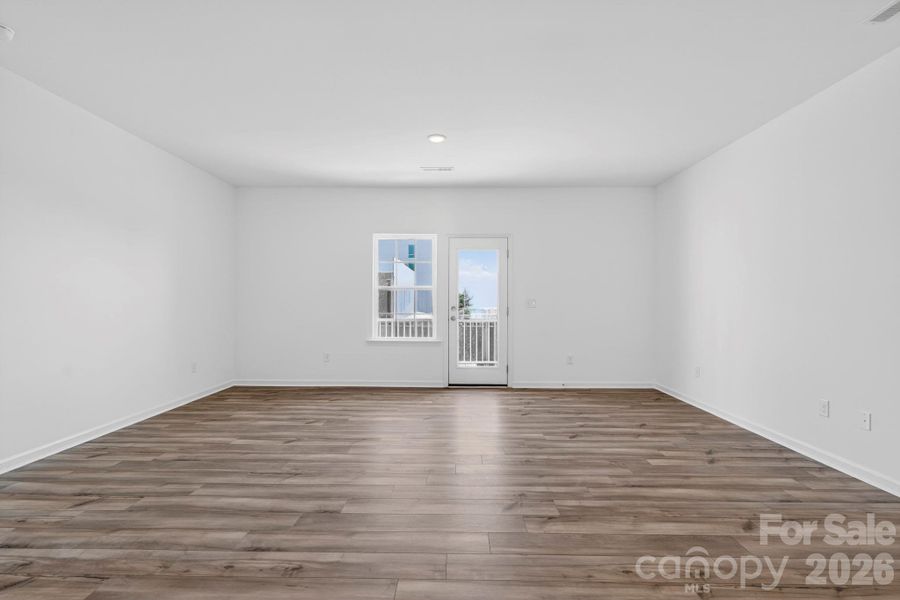 Spacious, unfurnished interior of a new home in , Mooresville (Image 19).