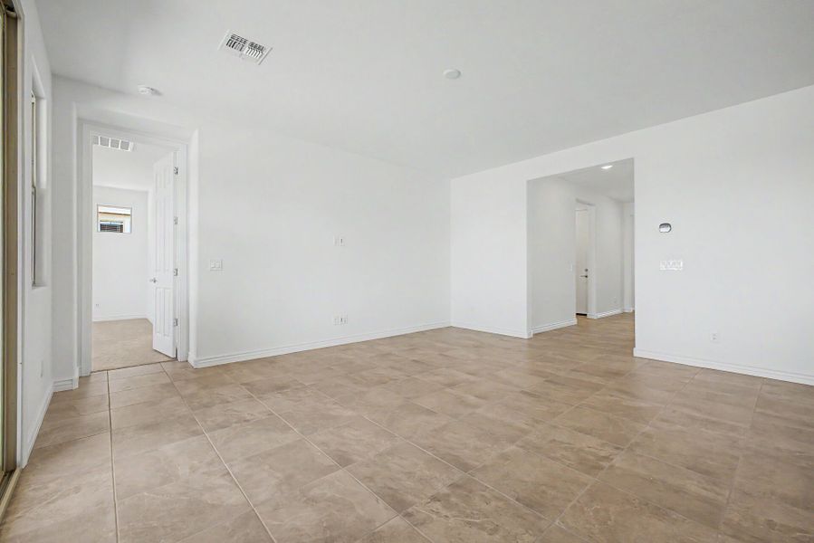 Spacious, unfurnished interior of a new home in Miravida, Surprise (Image 8).