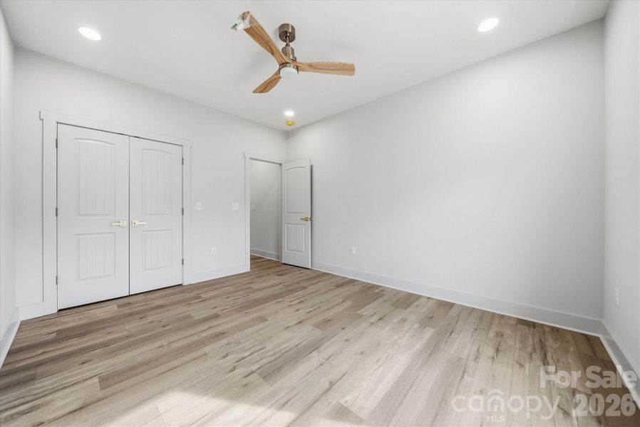 Spacious, unfurnished interior of a new home in , Taylorsville (Image 22).