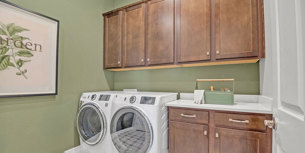Furnished interior view inside a new home in Palo Verde at North Creek, Queen Creek (Image 18).
