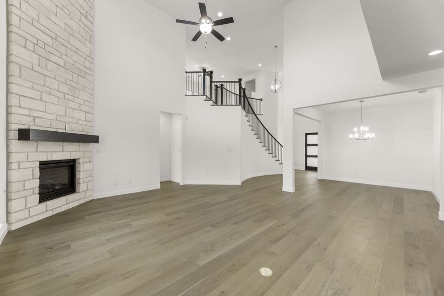 Representative unfurnished interior of a home built from the Ramsey by Windsor Homes in Estates at Rockhill, Frisco (Image 20).