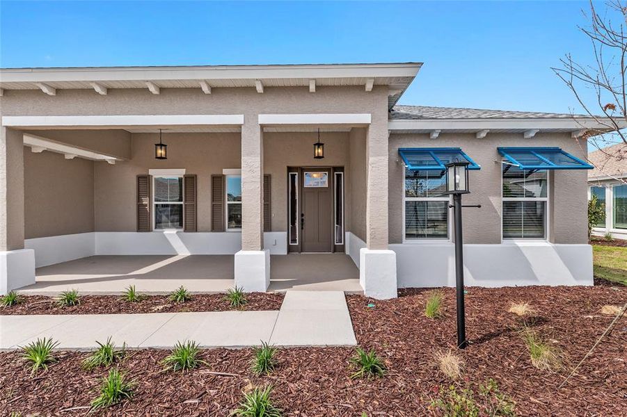 Exterior details and patio area of a home in , Ocala (Image 32).