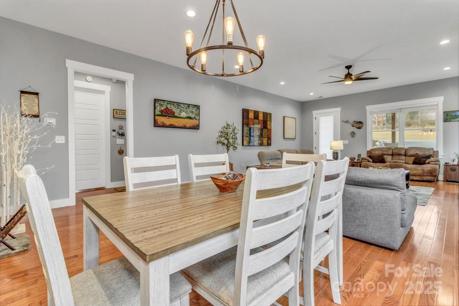 Furnished interior view inside a new home in , Hendersonville (Image 40).