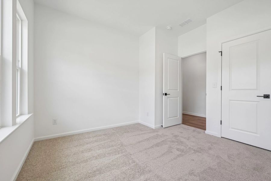 Representative images and renderings are for illustrative purposes. Actual structural options and design finishes of home may vary. Representative images and renderings are for illustrative purposes. Actual structural options and design finishes of home may vary.
