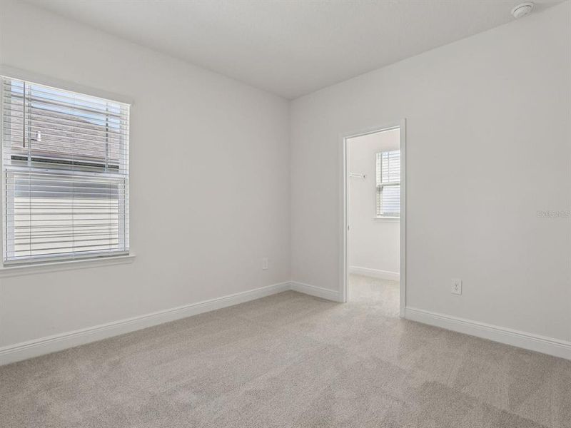 Spacious, unfurnished interior of a new home in Cyrene at Minneola, Minneola (Image 7).