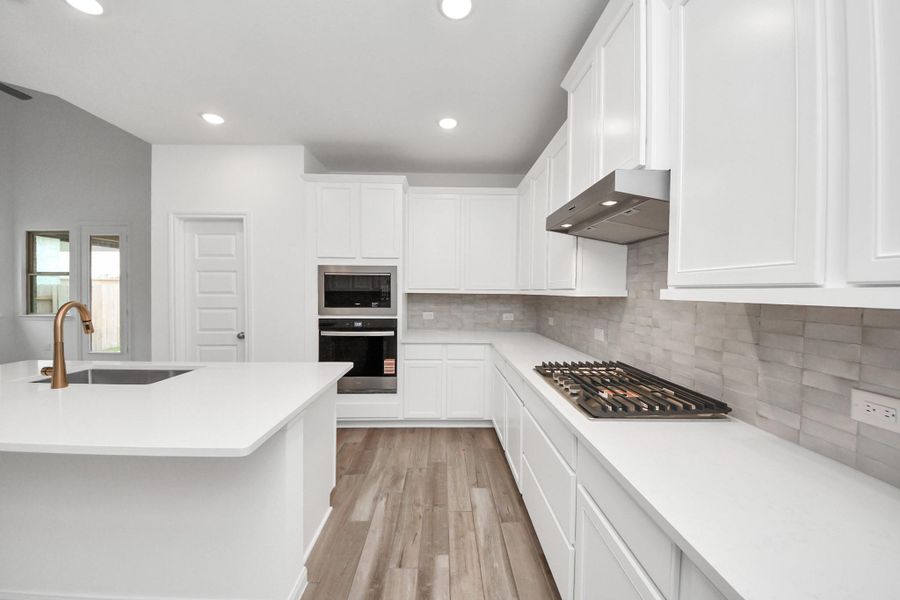 Furnished interior view inside a new home in Elyson, Katy (Image 9).