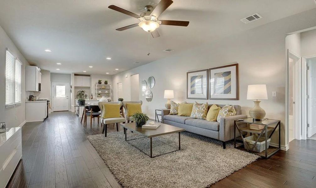 Furnished interior view inside a new home in Emory Crossing 40s, Hutto (Image 6).