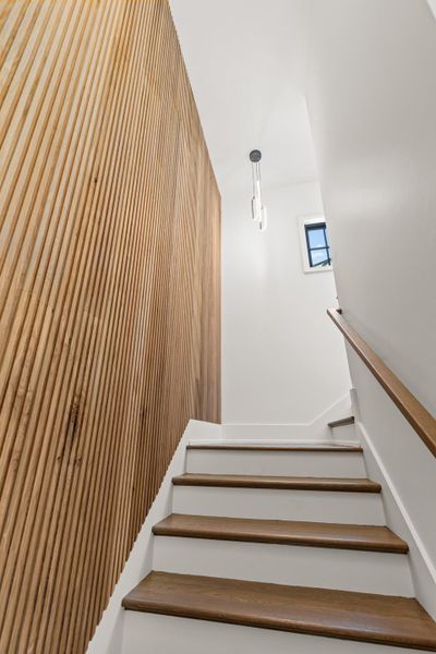 Close-up of interior finishes inside a home in , Charleston (Image 91).