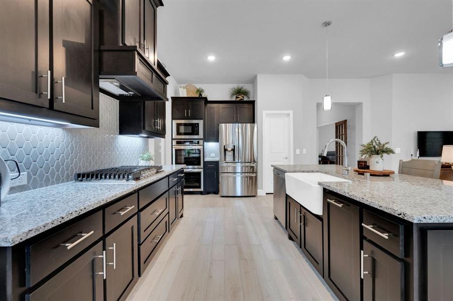 Lots of cabinet space