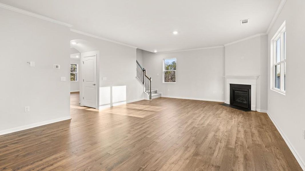 Spacious, unfurnished interior of a new home in Liberty Crossing, Braselton (Image 10).