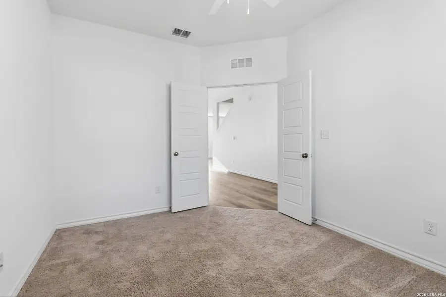 Spacious, unfurnished interior of a new home in Davis Ranch, Helotes (Image 47). Spacious, unfurnished interior of a new home in Davis Ranch, Helotes (Image 47).