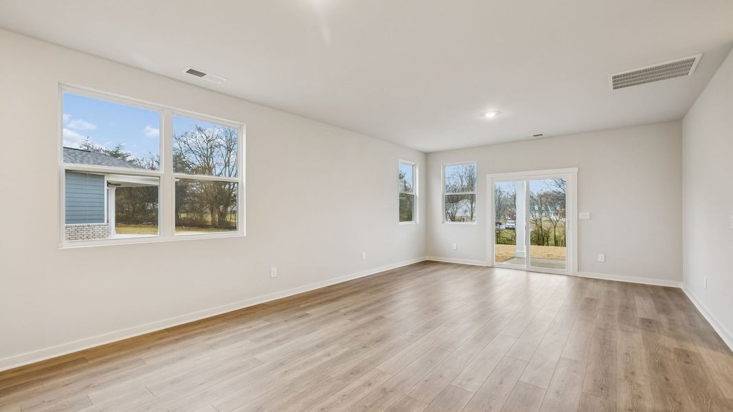 Representative unfurnished interior of a home built from the Dijon B by D.R. Horton in Harvest Point, Spring Hill (Image 55). Representative unfurnished interior of a home built from the Dijon B by D.R. Horton in Harvest Point, Spring Hill (Image 55).