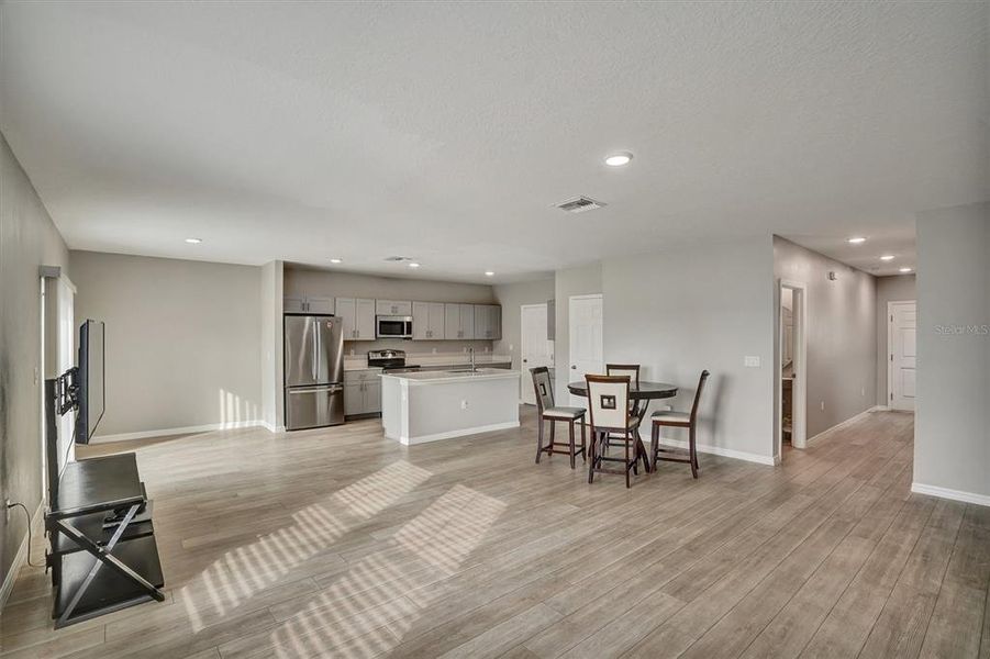 Furnished interior view inside a new home in Hammock Reserve, Haines City (Image 6).