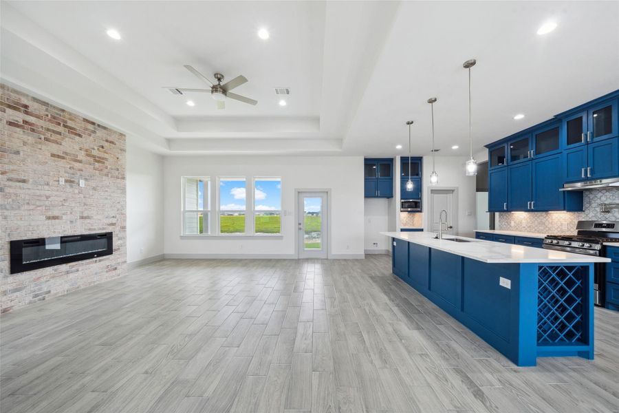 Image 4 of a home in . Image 4 of a home in .