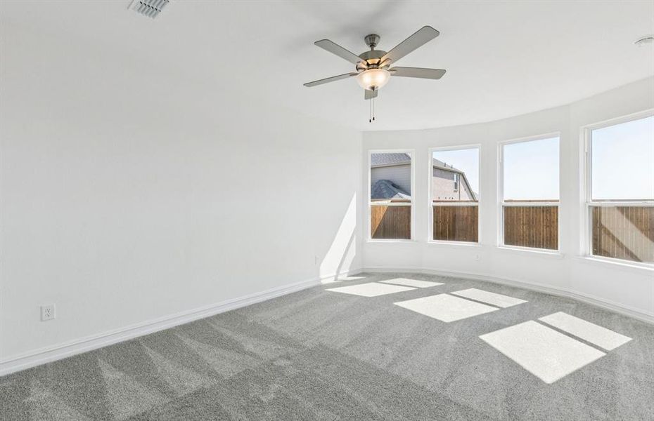 Spacious owner's suite with Bay Windows