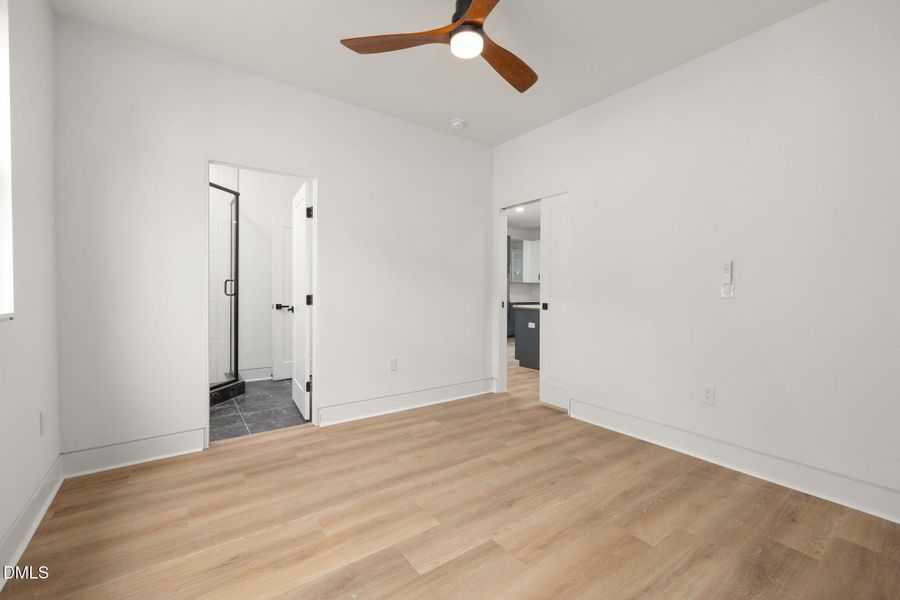 32-web-or-mls-DX3A1501 32-web-or-mls-DX3A1501