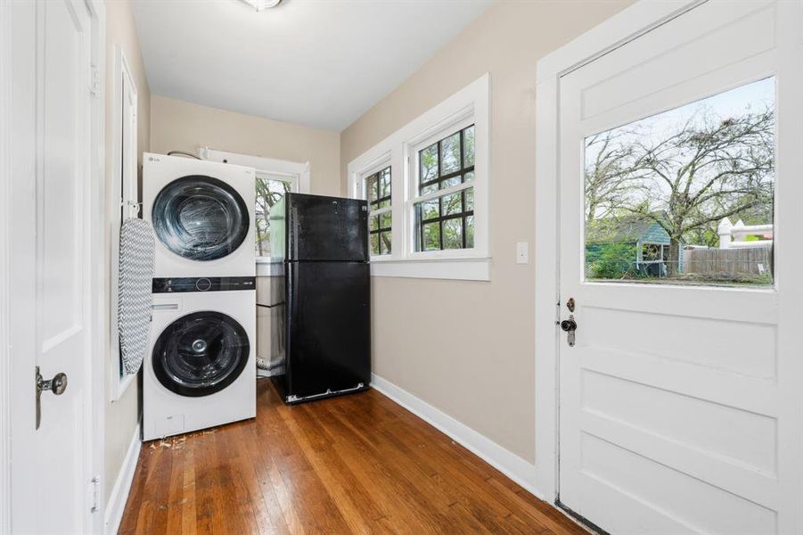 Furnished interior view inside a new home in , Hillsboro (Image 9).