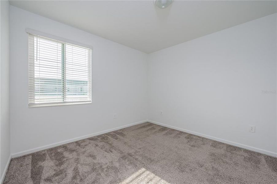 Spacious, unfurnished interior of a new home in , Davenport (Image 19).