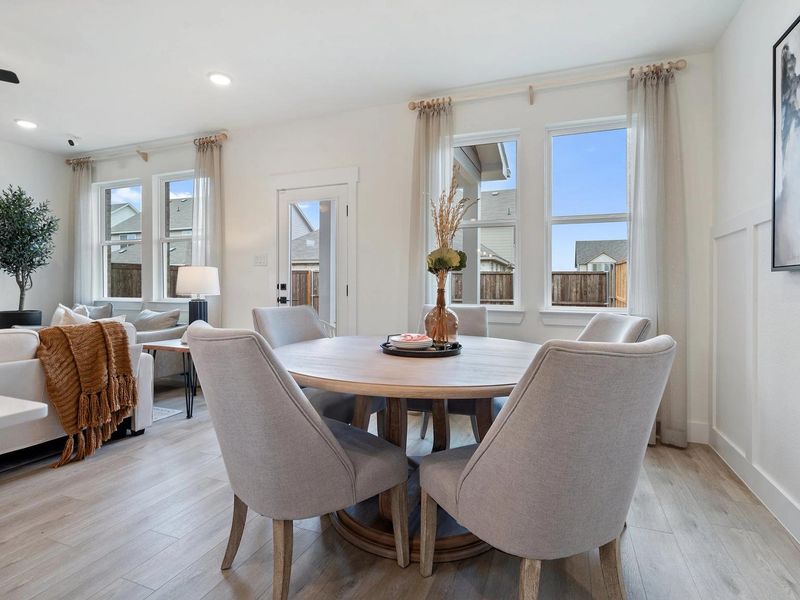 Furnished interior view inside a new home in Lake Park Villas, Wylie (Image 7). Furnished interior view inside a new home in Lake Park Villas, Wylie (Image 7).