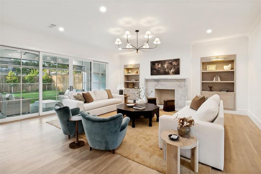 Furnished interior view inside a new home in , Richardson (Image 13).