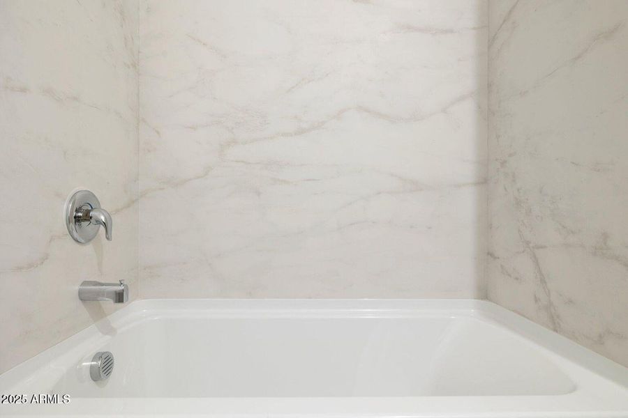 20251028204427410149000000-o 20251028204427410149000000-o