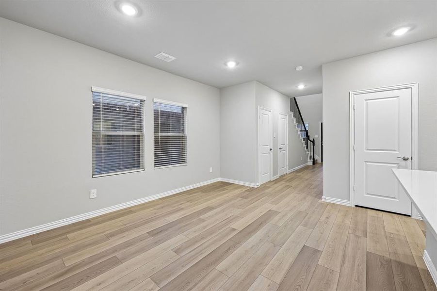 Spacious, unfurnished interior of a new home in Parks at Foster Crossing - Spring Series, Anna (Image 27). Spacious, unfurnished interior of a new home in Parks at Foster Crossing - Spring Series, Anna (Image 27).