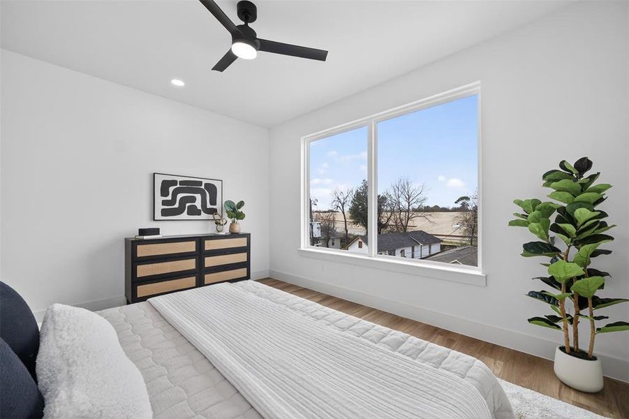 Furnished interior view inside a new home in , Dallas (Image 4).