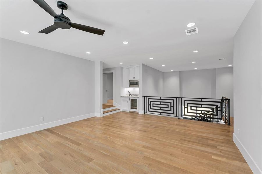 2nd level living/flex with bar