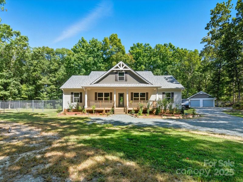 Image 28 of a home in .