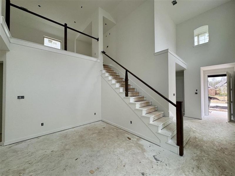 Two story ceilings in the dining room