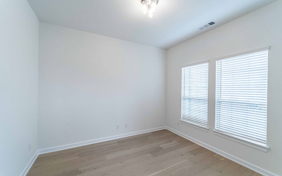 Spacious, unfurnished interior of a new home in Heath Golf & Yacht Club, Heath (Image 17). Spacious, unfurnished interior of a new home in Heath Golf & Yacht Club, Heath (Image 17).