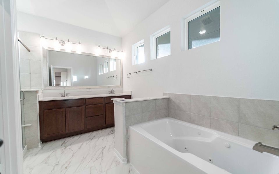Furnished interior view inside a new home in Santa Rita Ranch, Liberty Hill (Image 9).