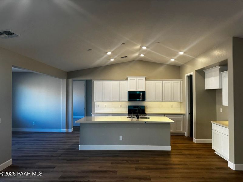 Furnished interior view inside a new home in Morningstar, Prescott Valley (Image 5).