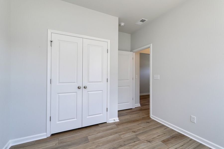 Spacious, unfurnished interior of a new home in Allston Park, Calabash (Image 29).