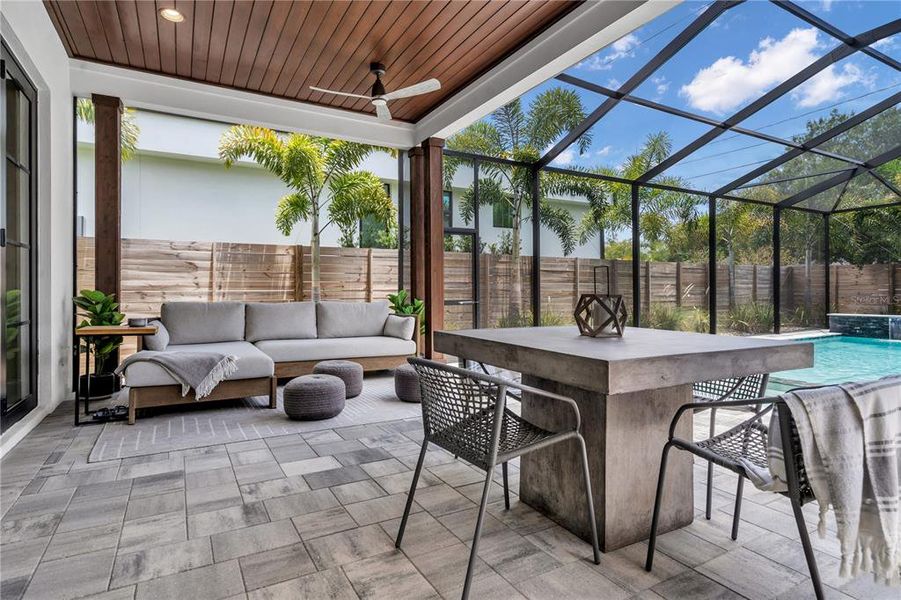 Exterior details and patio area of a home in , Tampa (Image 3).