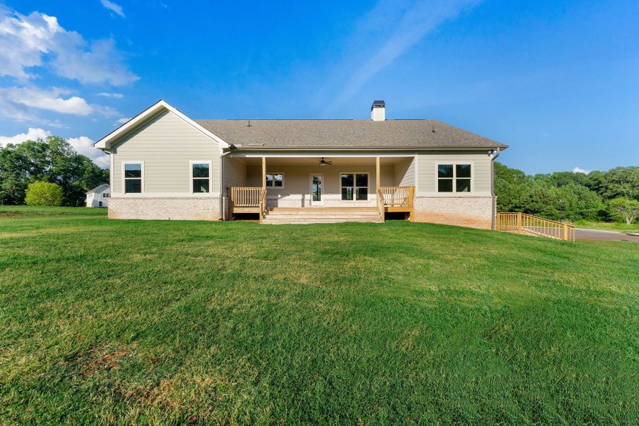 New Home in Hoschton, GA.  - Slide 9