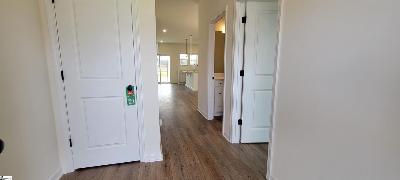 Spacious, unfurnished interior of a new home in Halton Oaks, Spartanburg (Image 12).