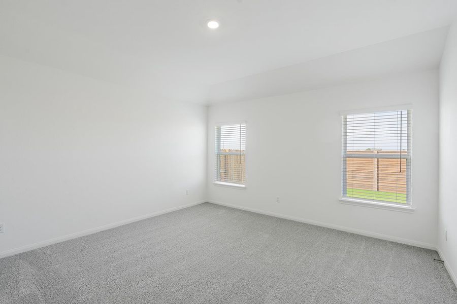 Spacious, unfurnished interior of a new home in Colson Ranch, Jarrell (Image 5).