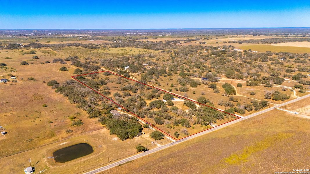 Natural landscape and outdoor views near  in Devine (Image 19).