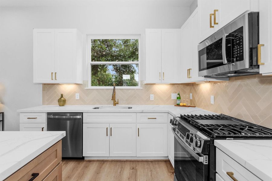 Furnished interior view inside a new home in , Houston (Image 17).