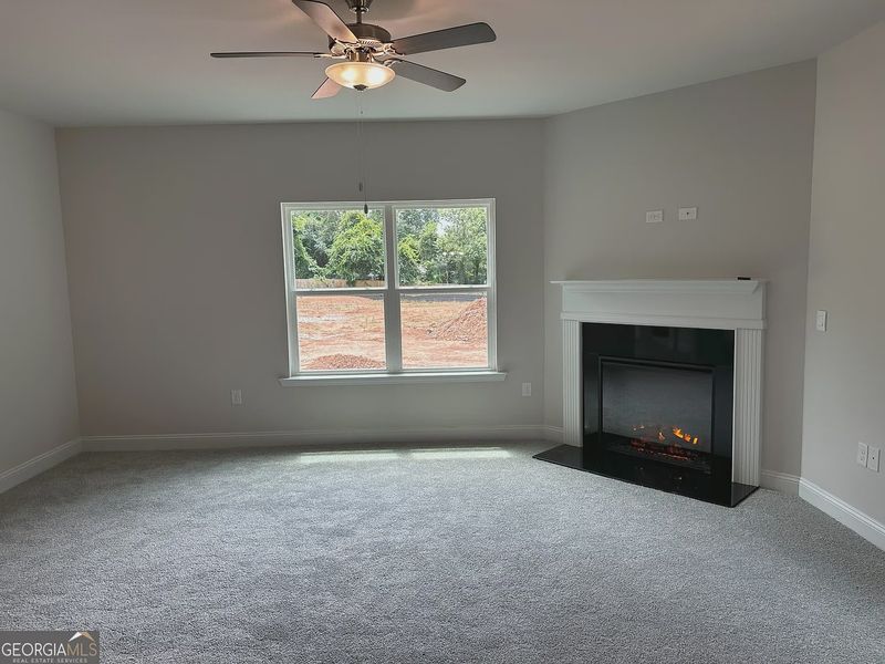 Image 19 of a home in Canterbury Villas.