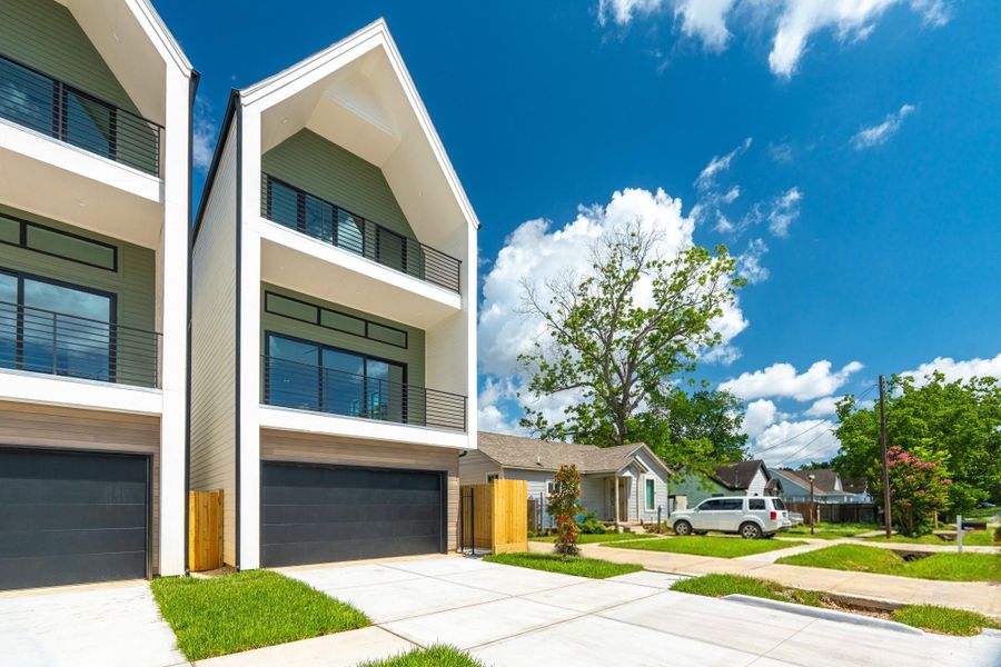 Front exterior of a new home in , Houston, TX, highlighting curb appeal (Image 2). Front exterior of a new home in , Houston, TX, highlighting curb appeal (Image 2).
